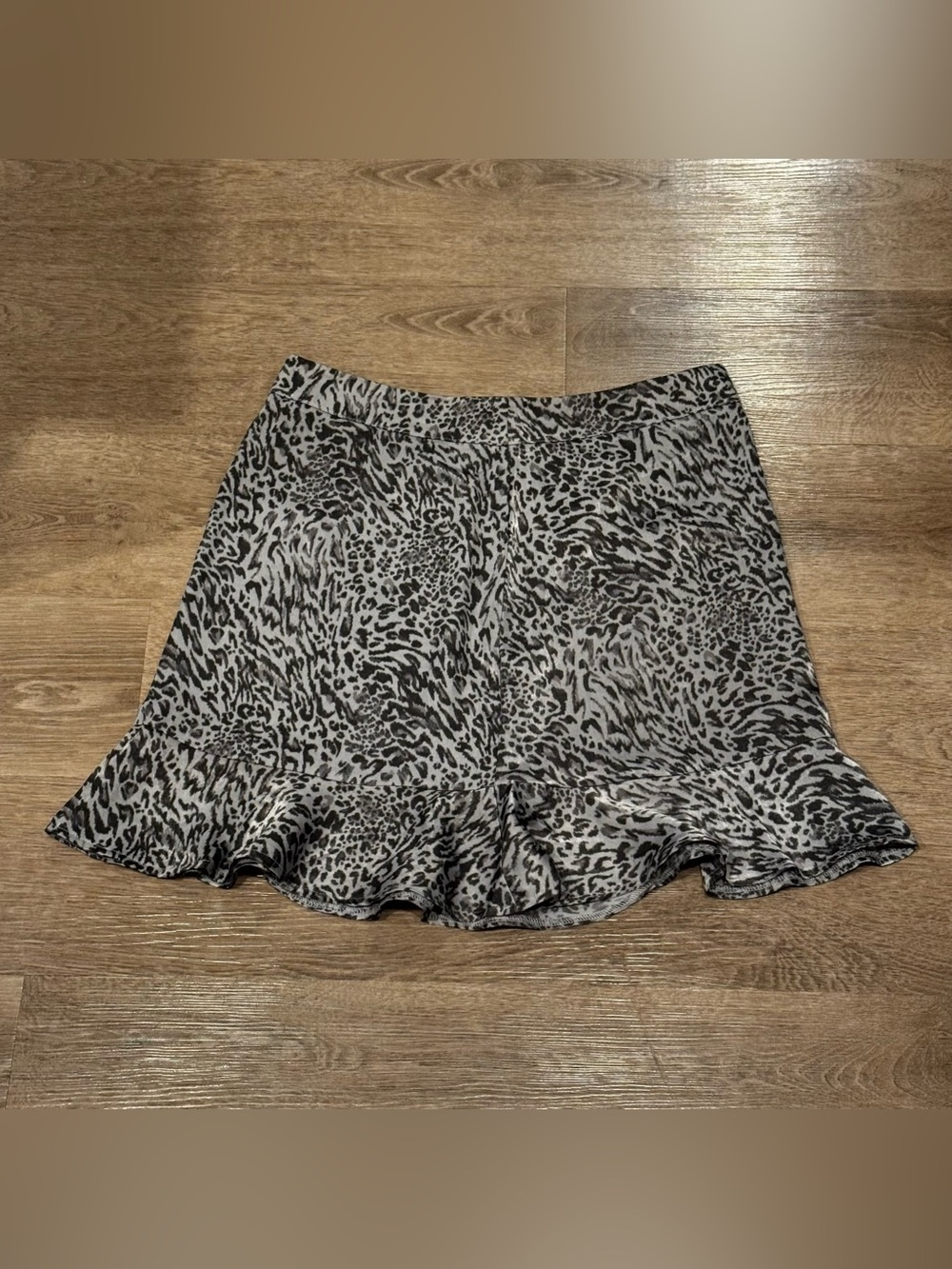 Forever 21 Black & White Animal-Print Ruffle Hem Skater Skirt